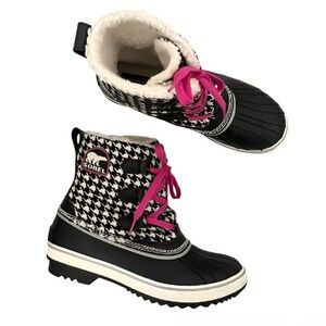 Sorel Tivoli Houndstooth Waterproof Winter Boots Size 5